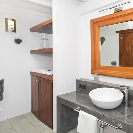 Eco La Vegueta * Эль-Кучильо